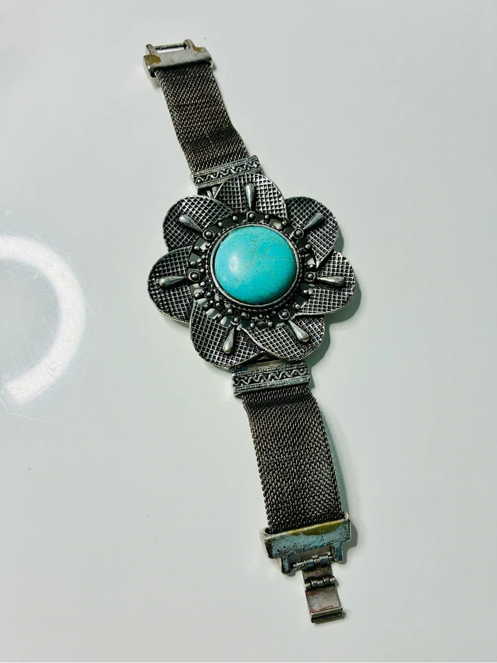 Faux Turquoise Center Floral Silver Bracelet - Women Jewelry Oversized Casual